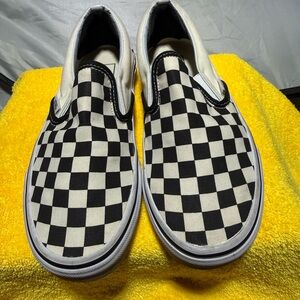 Vans Black and White Checkered Slip-On Sneakers size 5 men’s or 6.5 women’s